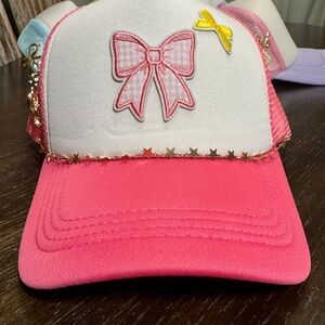 Custom Pink and White Bow Trucker Hat | Brooch Hat
